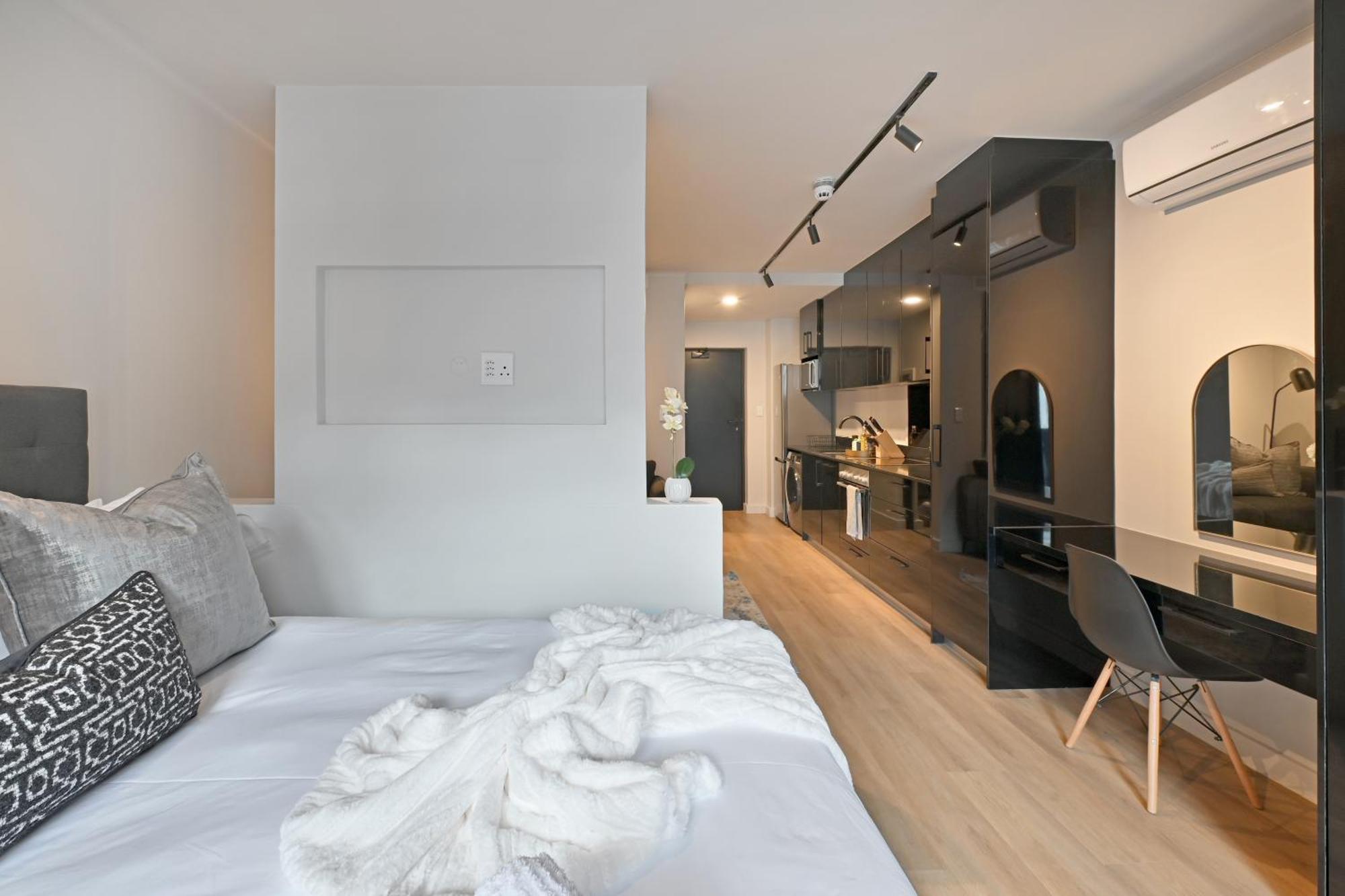 Nova - Chic Living At The Tokyo Appartement *